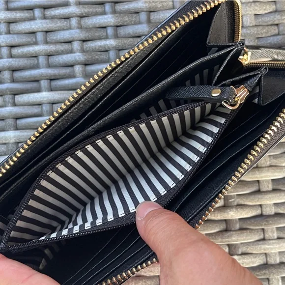 Kate Spade Ma Cherie Wallet - Picture 10 of 10